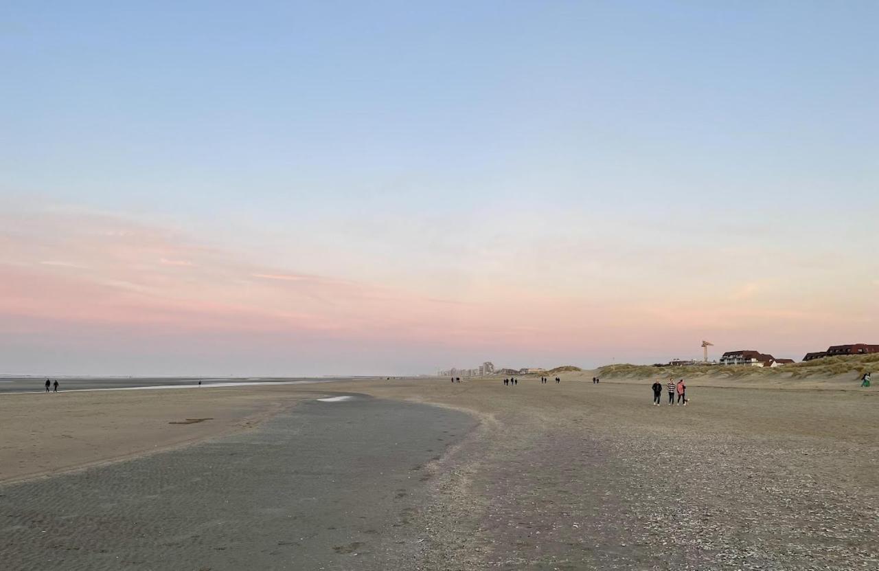 Moderne Studio Aan Het Strand In Oostduinkerke-Bad Koksijde Eksteriør bilde
