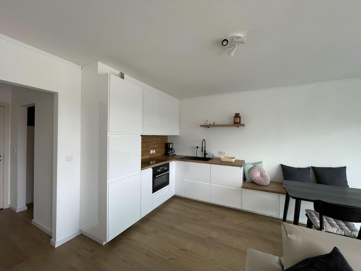 Moderne Studio Aan Het Strand In Oostduinkerke-Bad Koksijde Eksteriør bilde